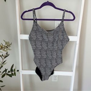 Aerie Jacquard Crossback One Piece Swimsuit | Size Large | EUC